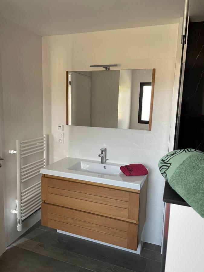 Apartamento Au Charme Des Marees Lion-sur-Mer Exterior foto