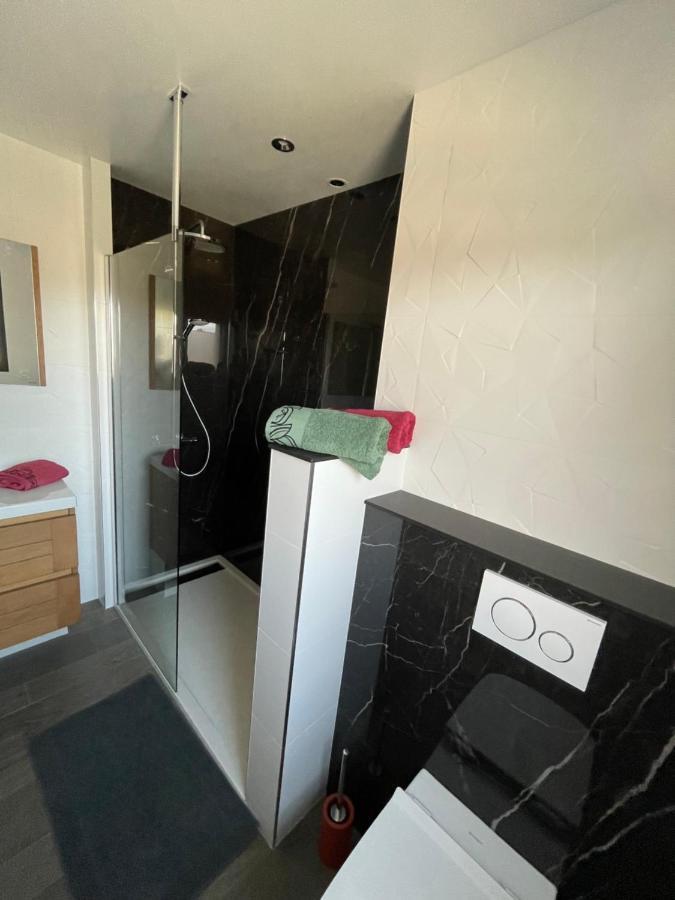 Apartamento Au Charme Des Marees Lion-sur-Mer Exterior foto